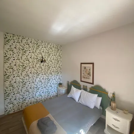 Pink Lemon House Alojamento de Acomodação e Pequeno-almoço *