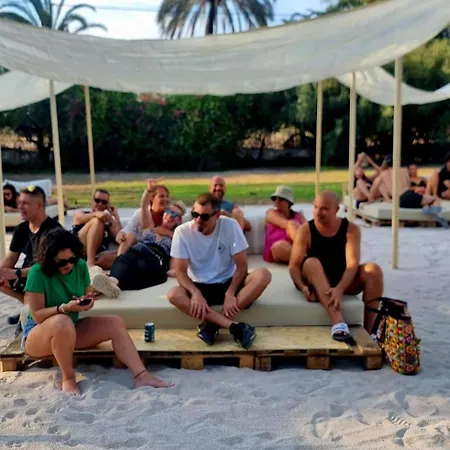 Pink Lemon House Alojamento de Acomodação e Pequeno-almoço Elche