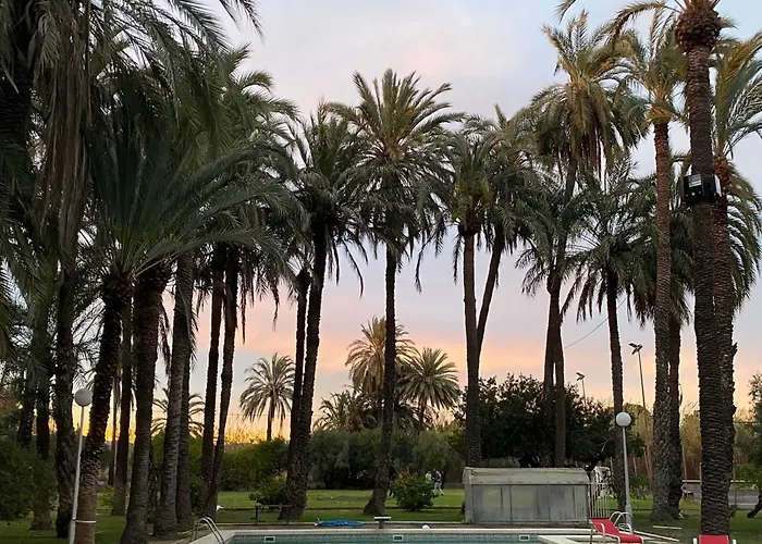 Bed & Breakfast Pink Lemon House *