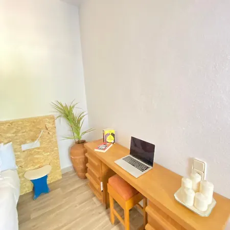 Pink Lemon House Elche