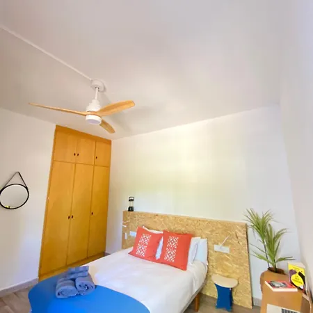 Bed & Breakfast Pink Lemon House