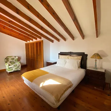 Pink Lemon House Bed & Breakfast