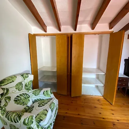 Pink Lemon House Bed & Breakfast Elche