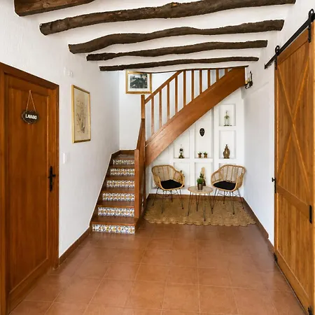 Bed & Breakfast Pink Lemon House Elche