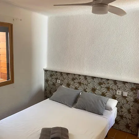 Pink Lemon House Nocleg ze śniadaniem *